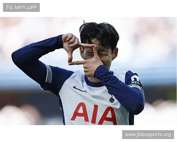 孙兴慜关键时刻冷静应对 展现日益成熟的比赛经验与领导力 孙兴慜关键时刻冷静应对 展现日益成熟的比赛经验与领导力