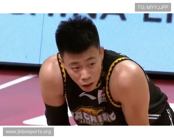 无敌卡归位强势回归 两场狂胜91分31分6篮板4助攻32分 无敌卡归位强势回归 两场狂胜91分31分6篮板4助攻32分