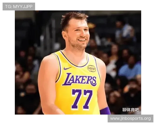 湖人与赛后采访再度正面交锋经典戏码重演再掀舆论热潮风暴全场聚焦